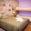 hostal el tomolasta