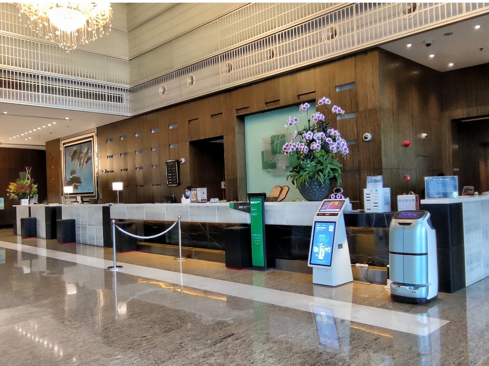 holiday inn shanghai hongqiao west by ihg