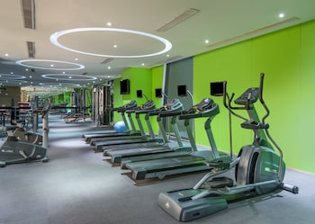 Holiday Inn Shanghai Hongqiao West By Ihg,Minhang>>Downtown Shanghai,4 star