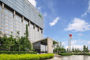 Holiday Inn Shanghai Hongqiao West By Ihg,Minhang>>Downtown Shanghai,4 star