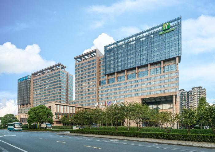 holiday inn shanghai hongqiao west by ihg