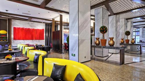 holiday inn shanghai hongqiao west by ihg