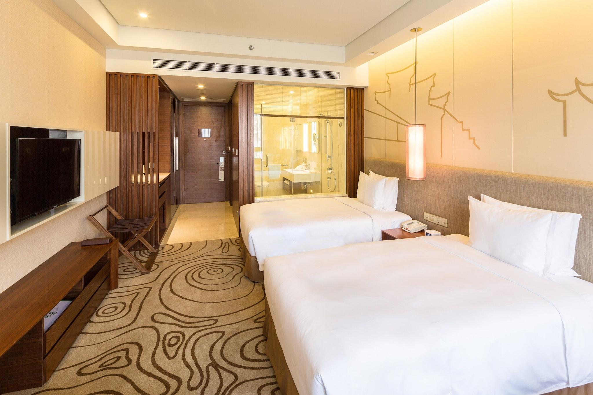 holiday inn shanghai hongqiao by ihg