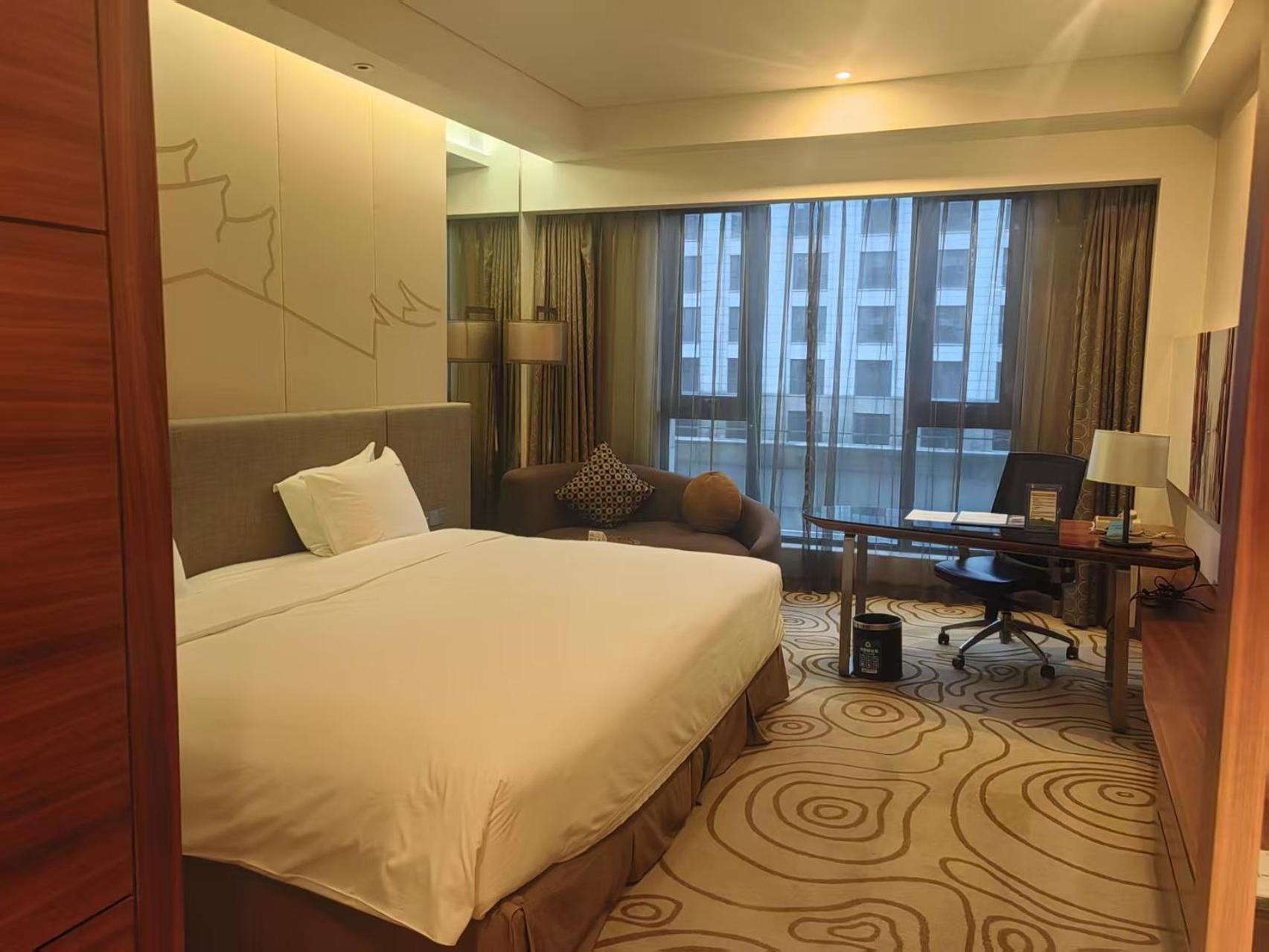 holiday inn shanghai hongqiao by ihg
