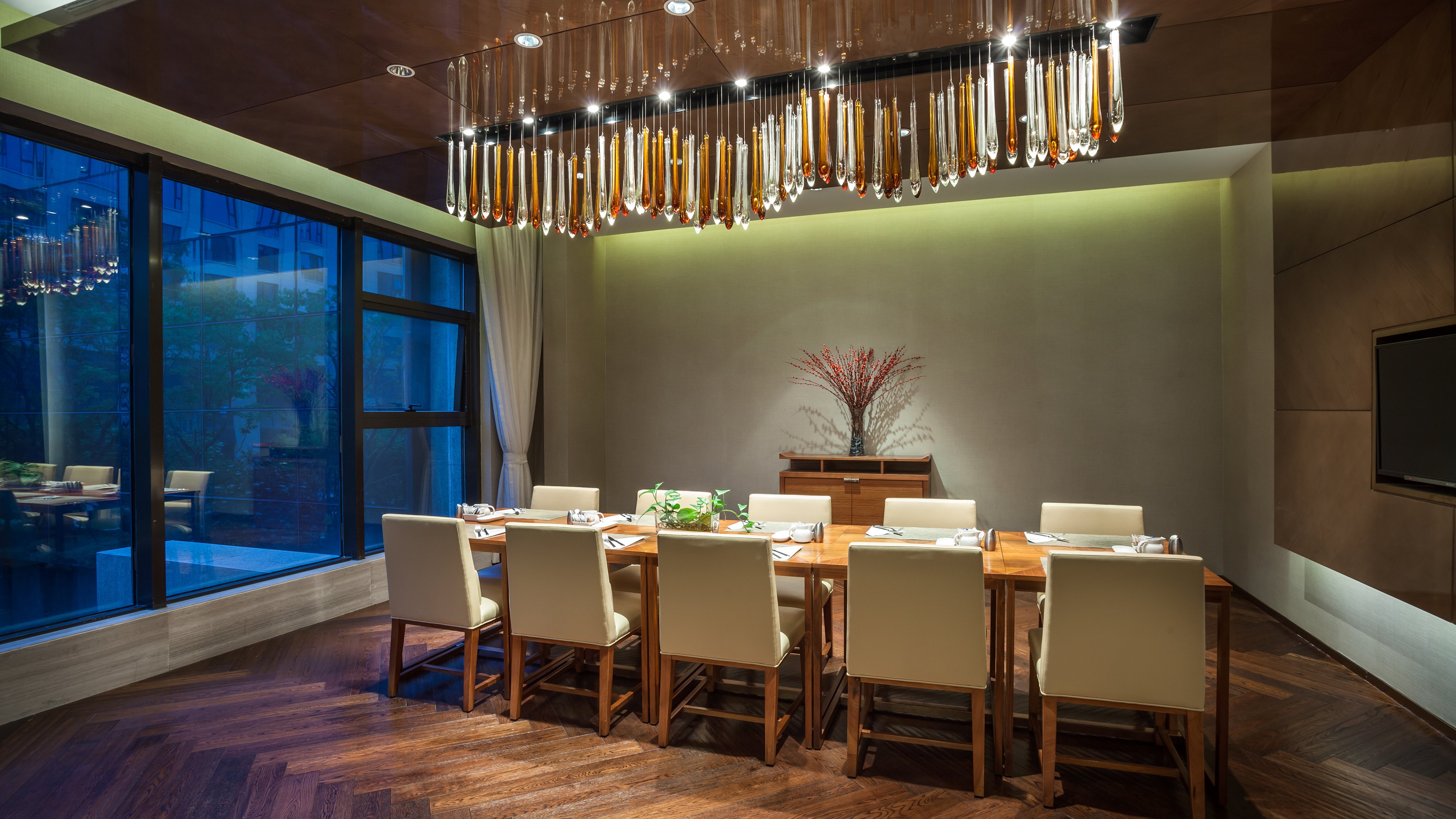 holiday inn shanghai hongqiao by ihg