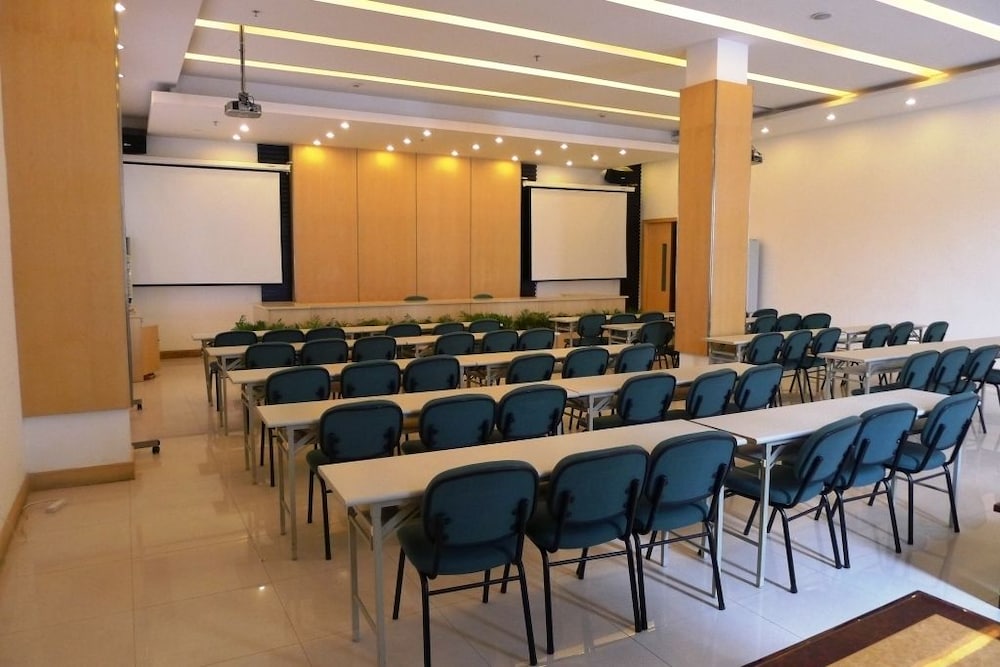 jinjiang inn yangpu bridge