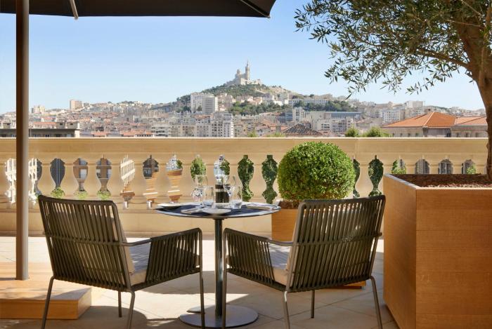 intercontinental marseille hotel dieu by ihg