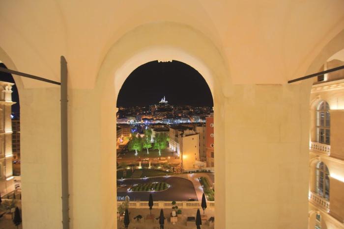 intercontinental marseille hotel dieu by ihg