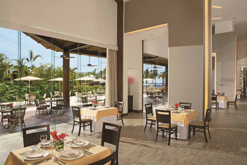 dreams vallarta bay resort and spa all inclusive