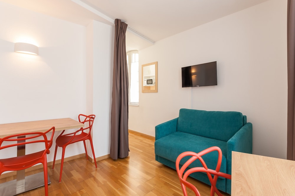 residhotel vieux port