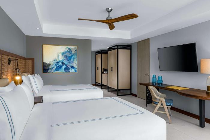 conrad punta de mita