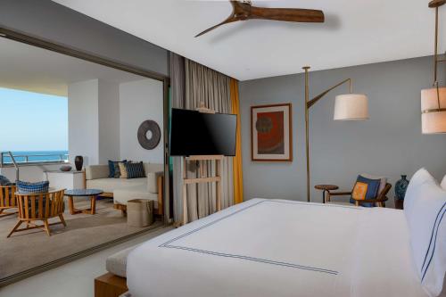 conrad punta de mita