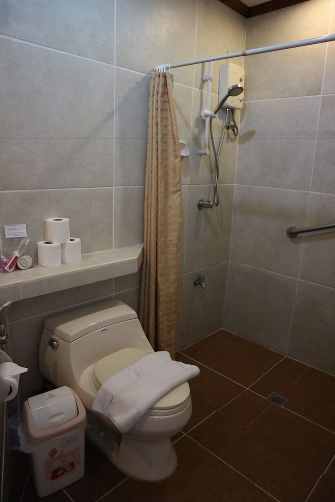 nigi nigi too beach resort