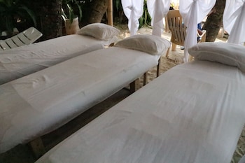 nigi nigi too beach resort