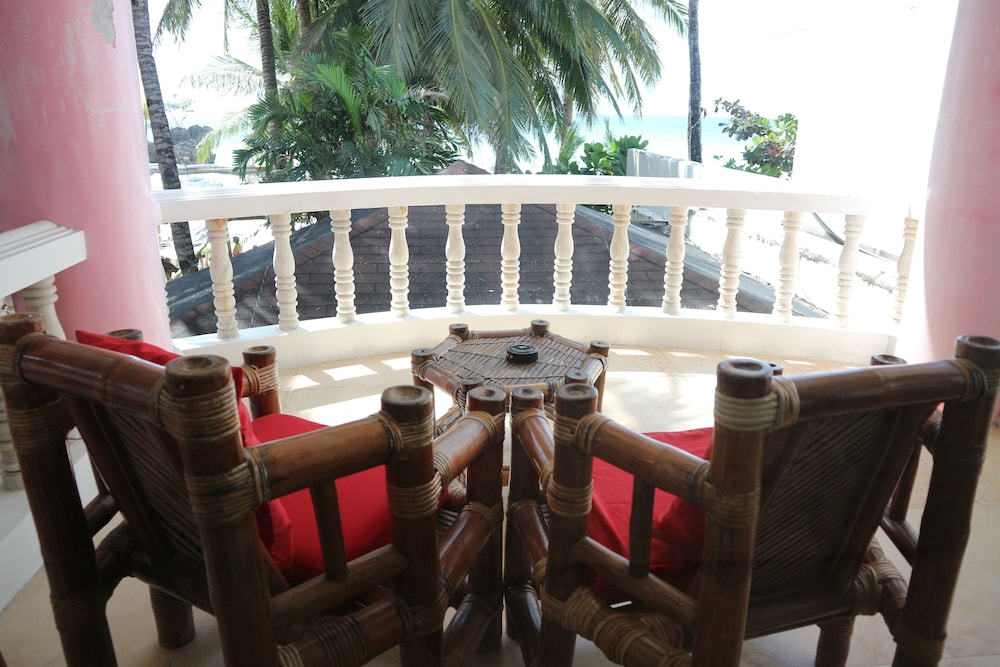 nigi nigi too beach resort