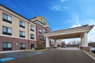 holiday inn express and suites washington meadow lands