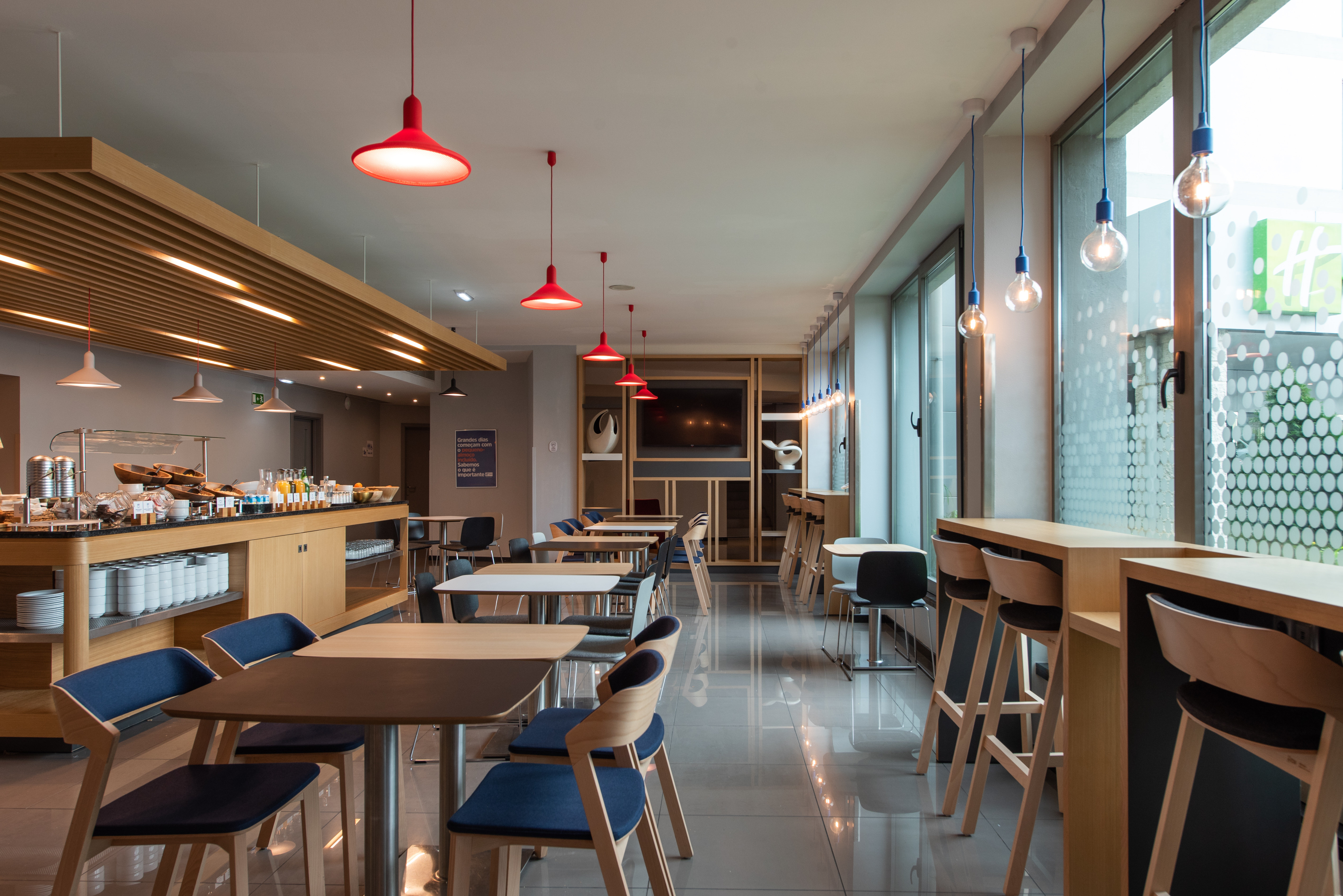 holiday inn express lisbon airport by ihg