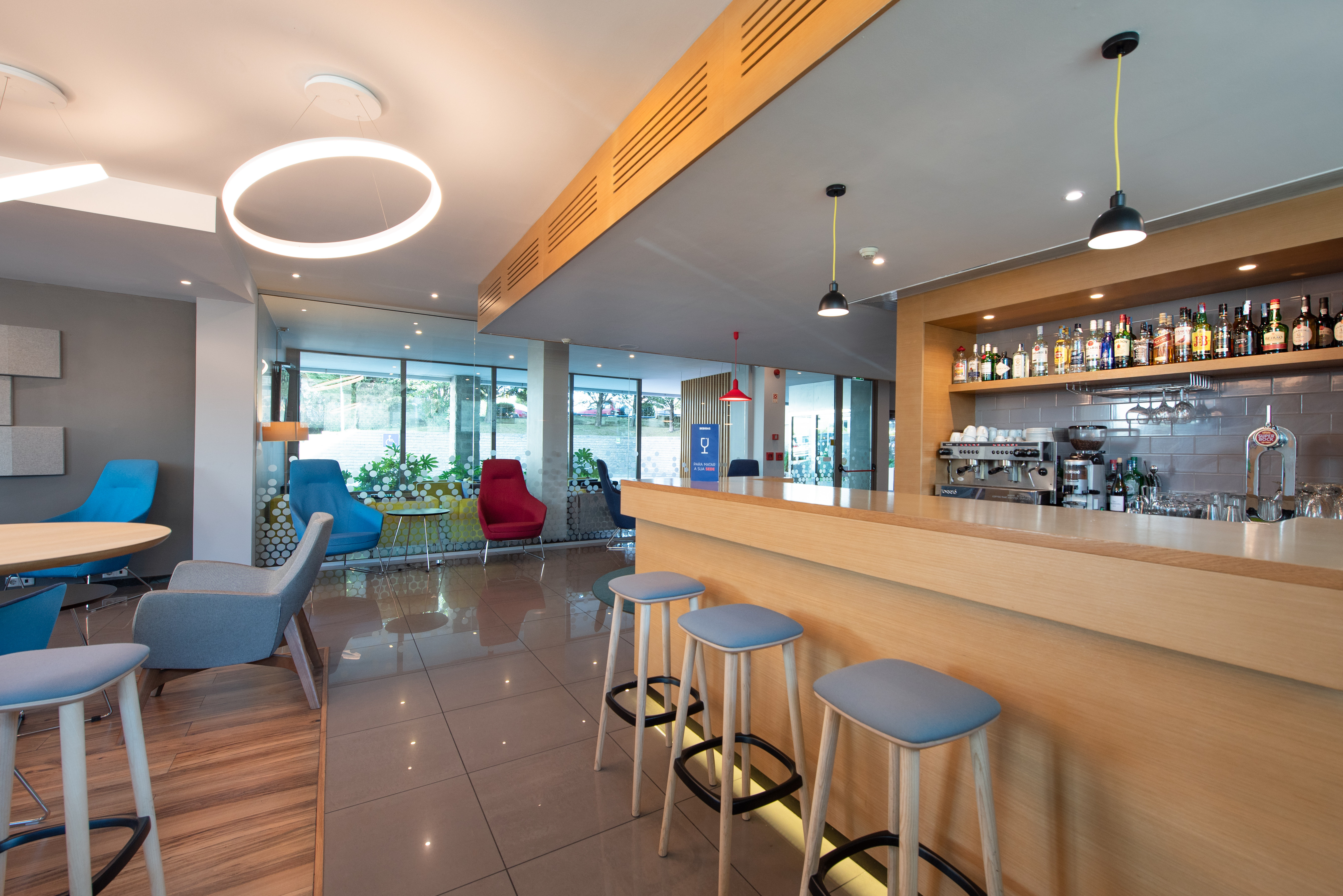holiday inn express lisbon airport by ihg