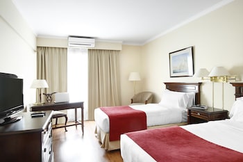 cyan americas towers hotel