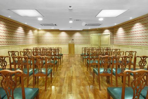 cyan americas towers hotel