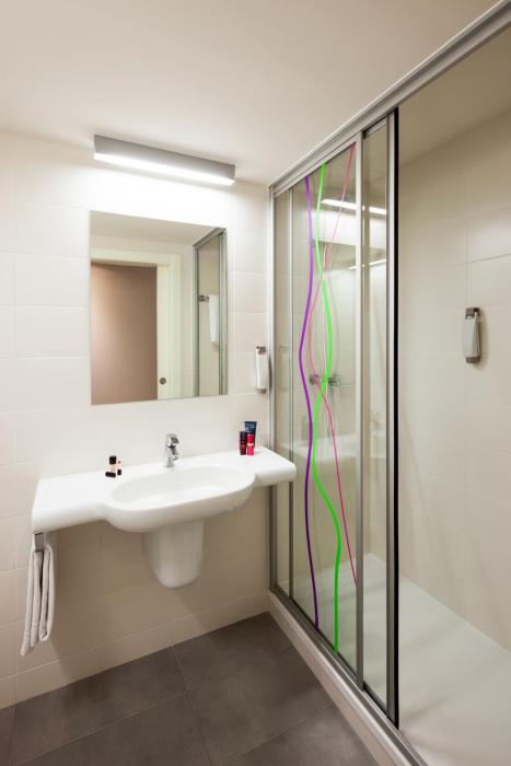 ibis styles lleida torrefarrera