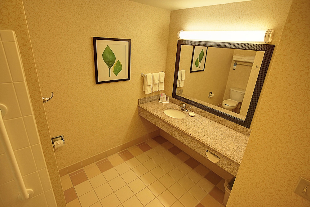 fairfield inn and suites by marriott mt vernon rend lake
