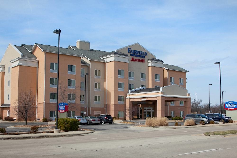 Fairfield Inn & Suites By Marriott Mt. Vernon Rend Lake,Jefferson County>>Jefferson,3 star