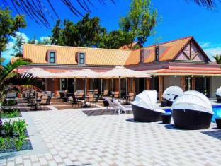 crystals beach resort belle mare a member of radisson individuals