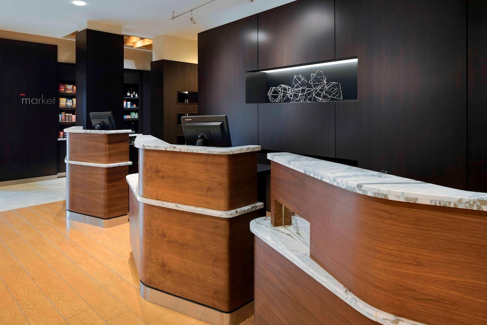 courtyard by marriott indianapolis downtown