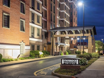 staybridge suites indianapolis downtown convention center by ihg