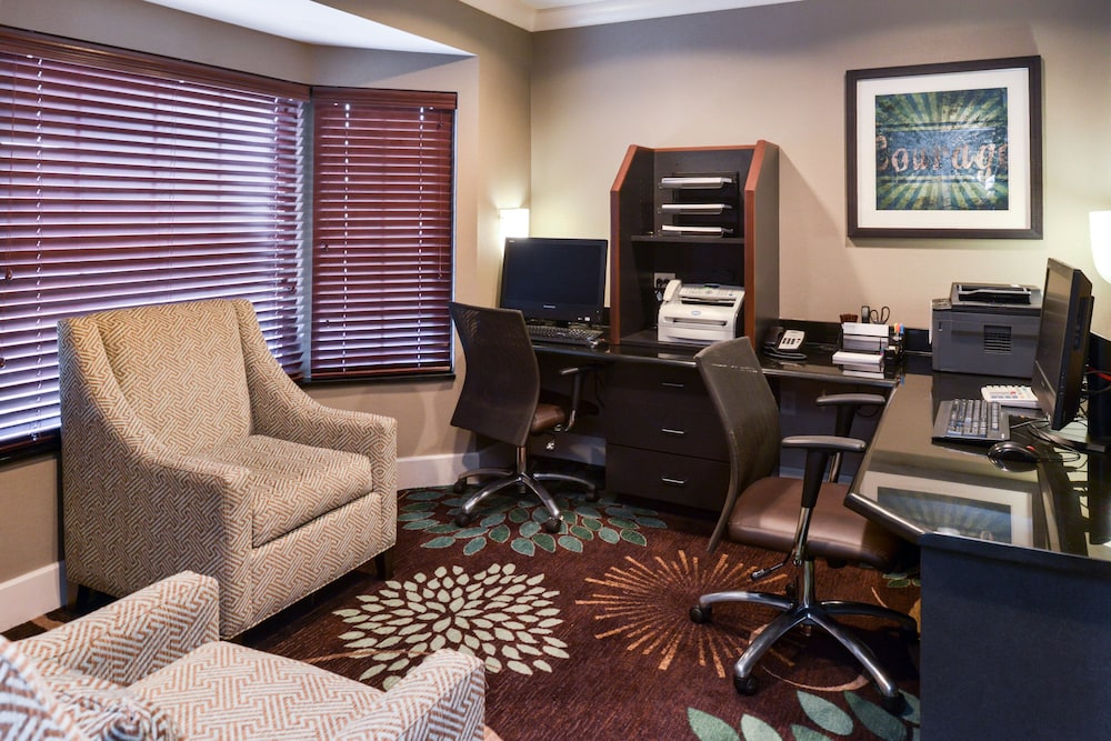 staybridge suites indianapolis downtown convention center by ihg