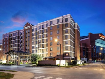 Staybridge Suites Indianapolis Downtown - Convention Center By Ihg,Near Lucas Oil Stadium,3 star