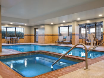 staybridge suites indianapolis downtown convention center by ihg