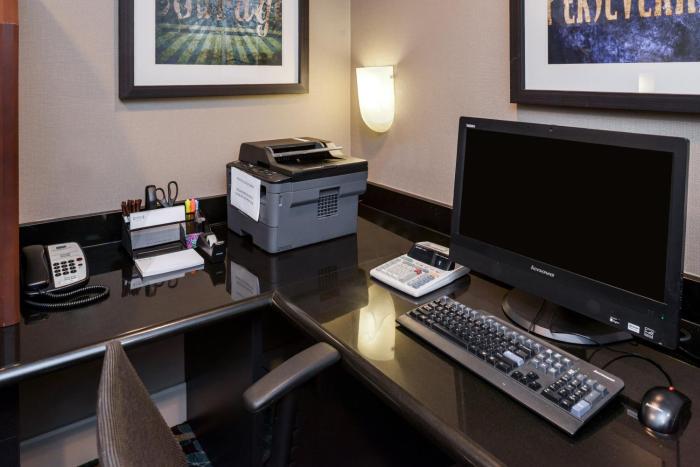staybridge suites indianapolis downtown convention center by ihg
