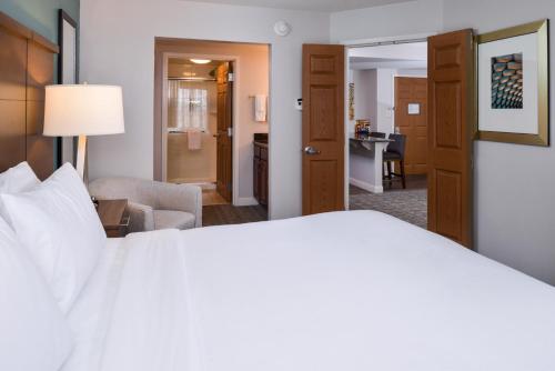 staybridge suites indianapolis downtown convention center by ihg