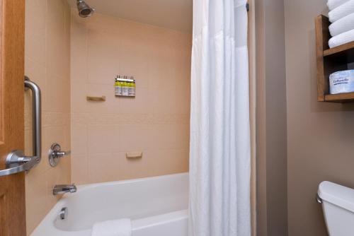 staybridge suites indianapolis downtown convention center by ihg
