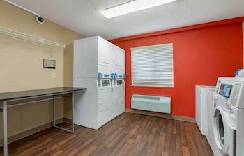 extended stay america suites toledo maumee