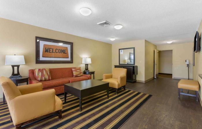 extended stay america suites toledo maumee