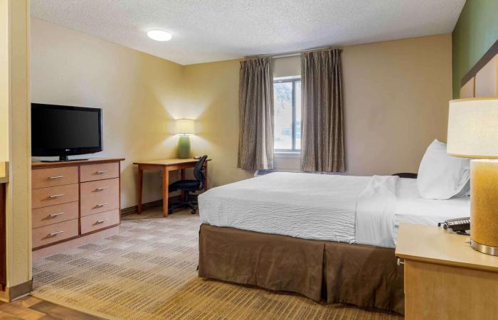 extended stay america suites toledo maumee