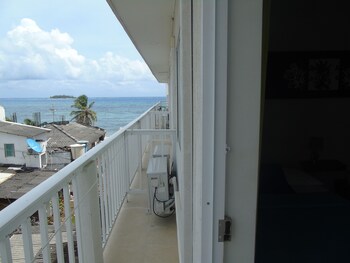 caribbean island hotel