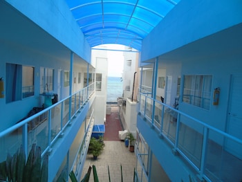 caribbean island hotel