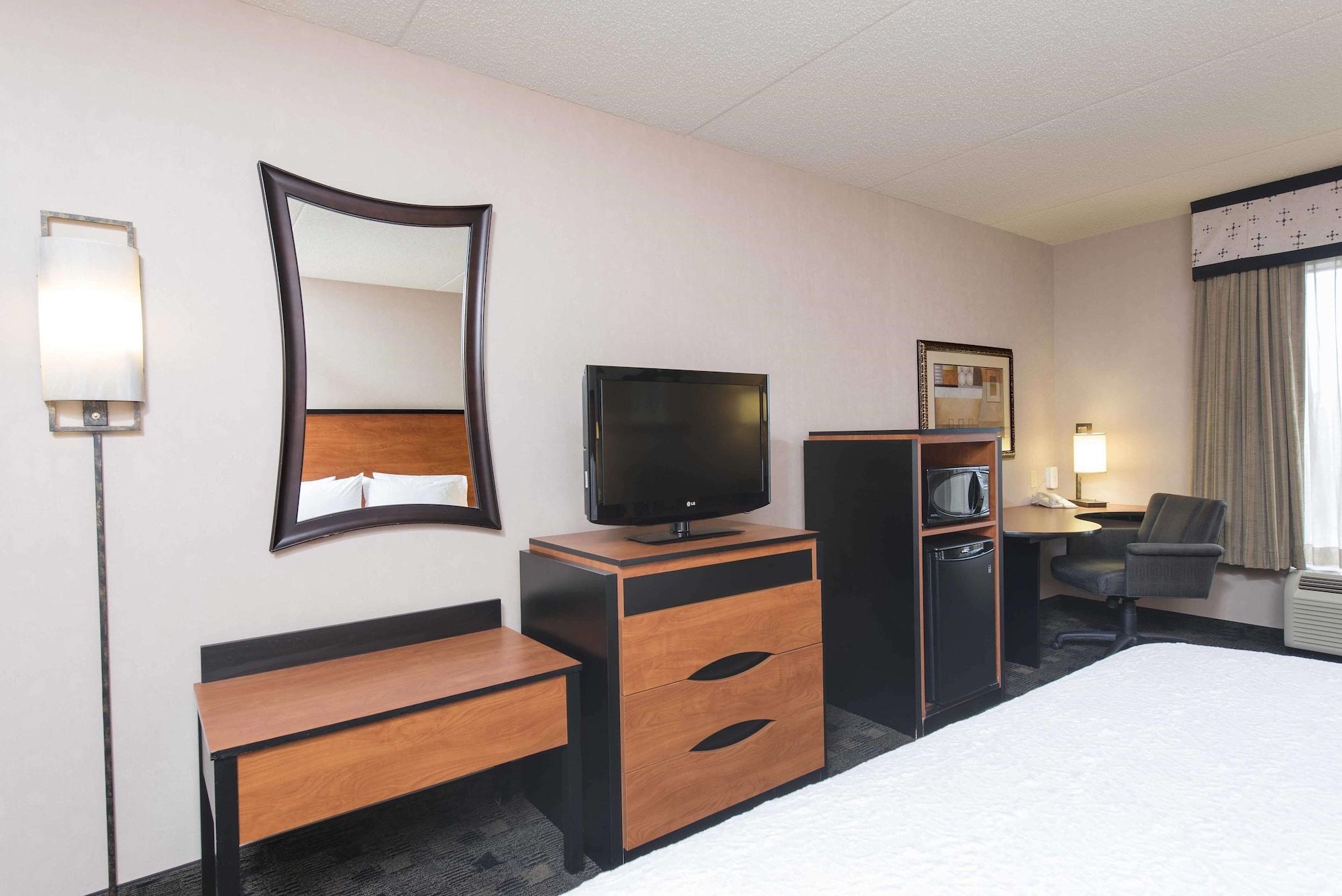 hampton inn and suites indianapolis fishers