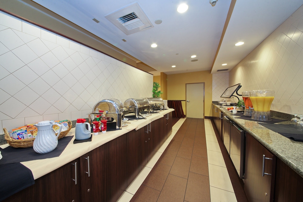 holiday inn titusville kennedy space center by ihg