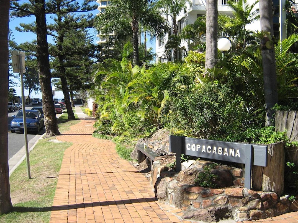 surfers paradise