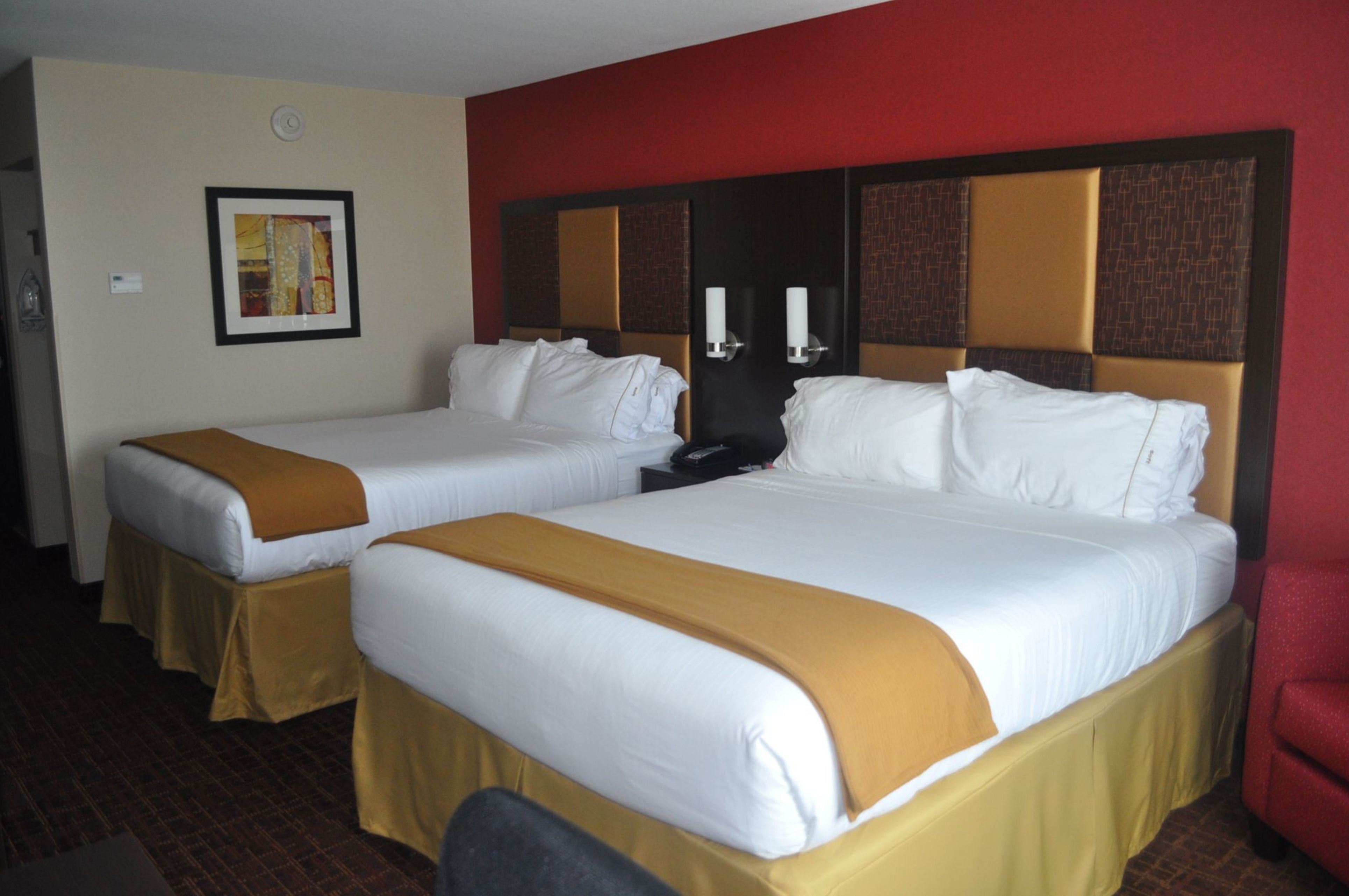 holiday inn express and suites greensburg by ihg