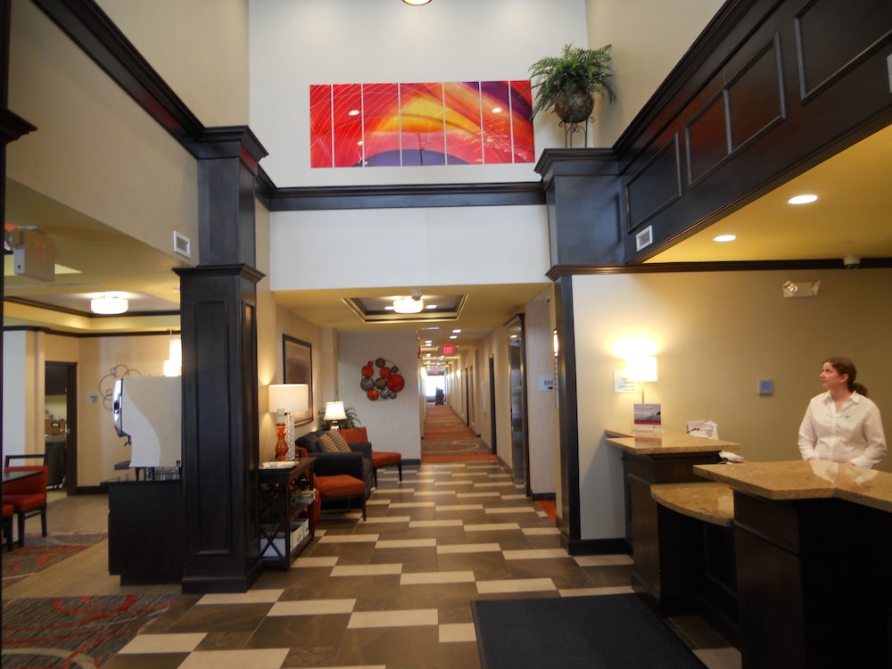 holiday inn express and suites greensburg by ihg