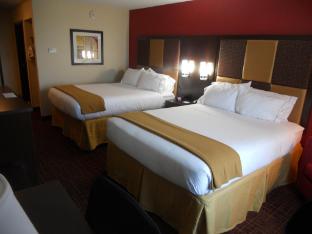 holiday inn express and suites greensburg by ihg
