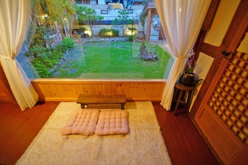 jeonju sky giwa pension