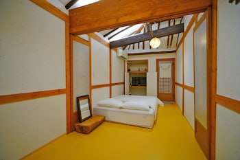 jeonju sky giwa pension