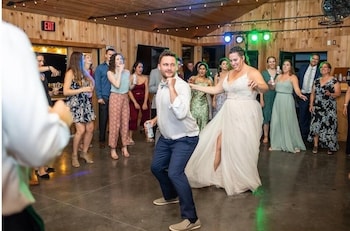 new park event venue and suites